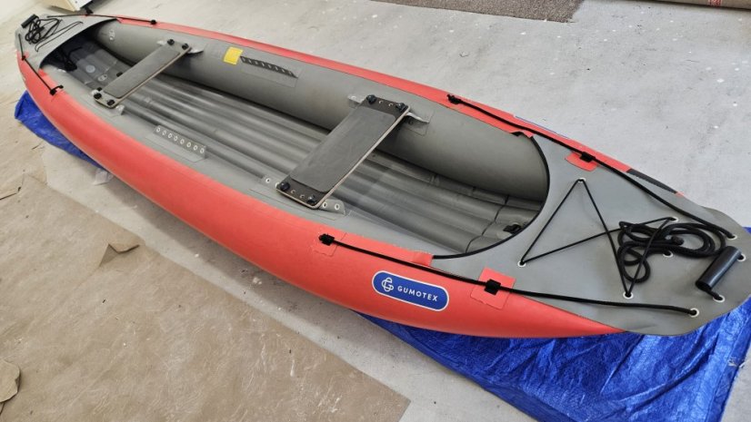 KANOE PALAVA 400 červená bazar GTXH2389G221